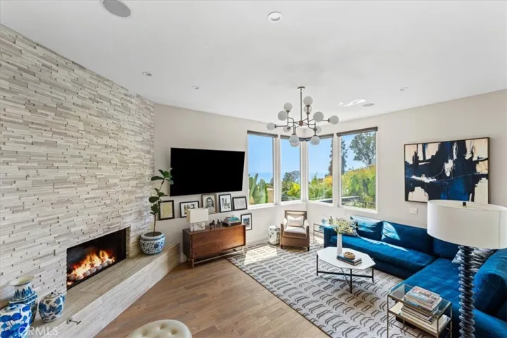 845 Summit Drive, Laguna Beach, California 92651