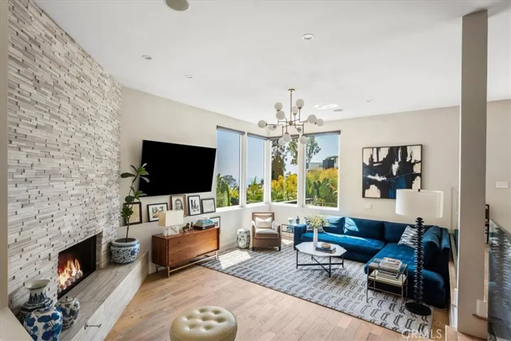 845 Summit Drive, Laguna Beach, California 92651