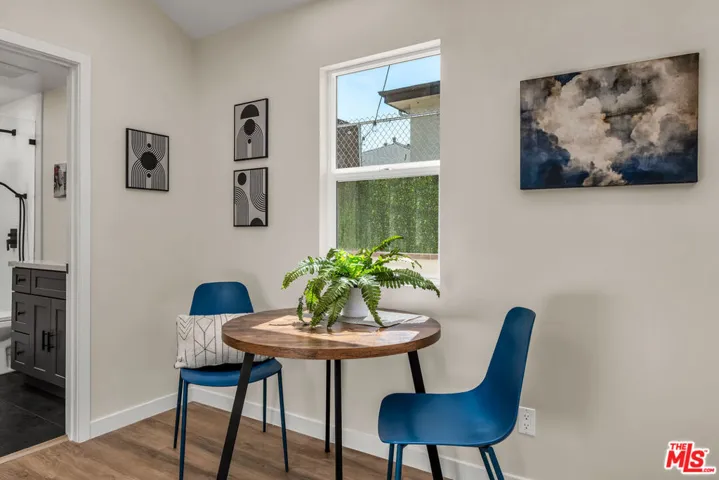 2319 1/2 Teviot Street, Los Angeles, California 90039