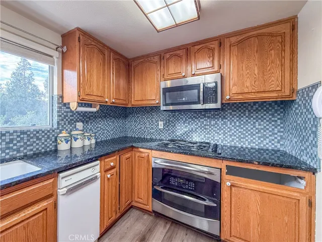 39314 Manzanita, Oakhurst, California 93644