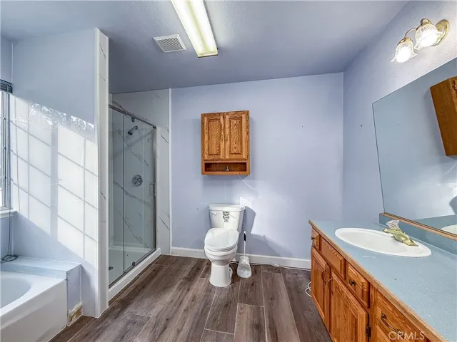 39314 Manzanita, Oakhurst, California 93644