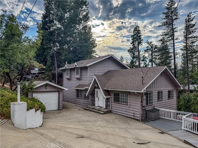 39314 Manzanita, Oakhurst, California 93644