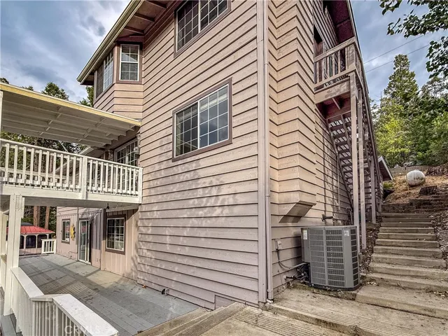 39314 Manzanita, Oakhurst, California 93644