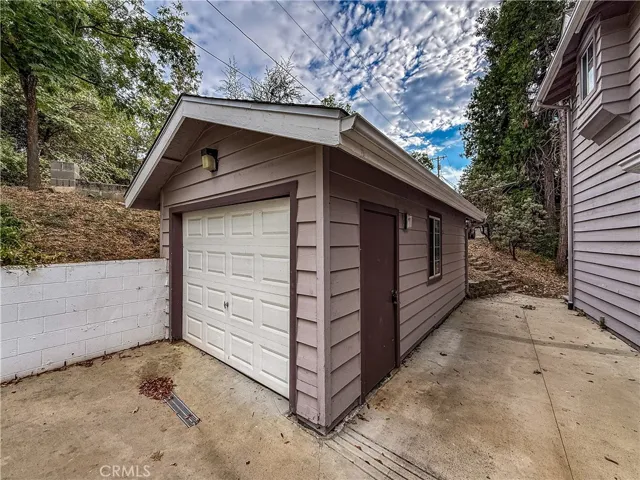39314 Manzanita, Oakhurst, California 93644