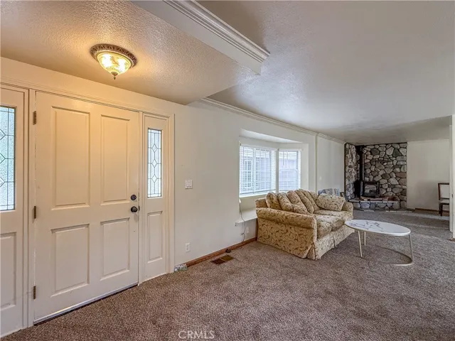 39314 Manzanita, Oakhurst, California 93644