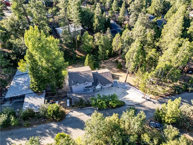 39314 Manzanita, Oakhurst, California 93644
