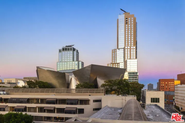 800 W 1st Street 905, Los Angeles, California 90012