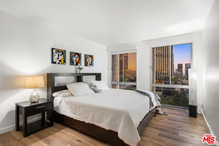 800 W 1st Street 905, Los Angeles, California 90012