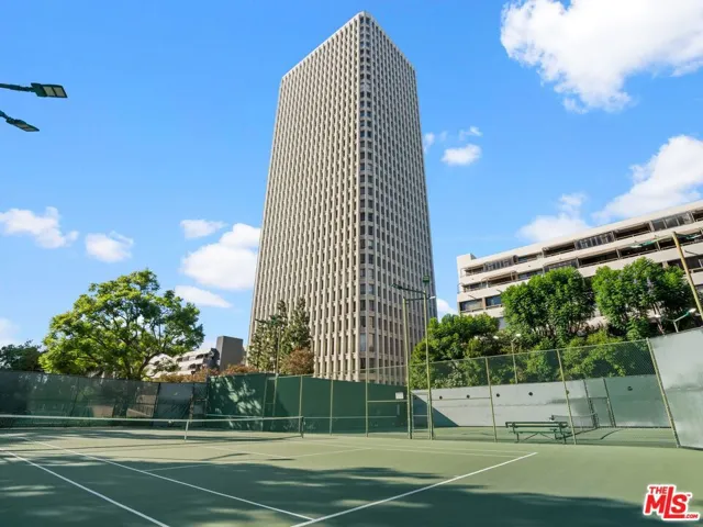 800 W 1st Street 905, Los Angeles, California 90012