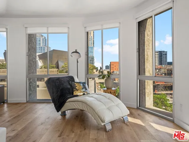 800 W 1st Street 905, Los Angeles, California 90012