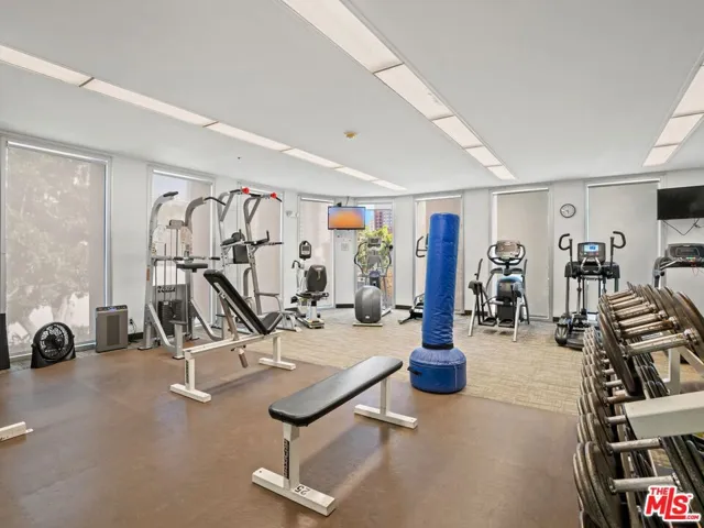 800 W 1st Street 905, Los Angeles, California 90012