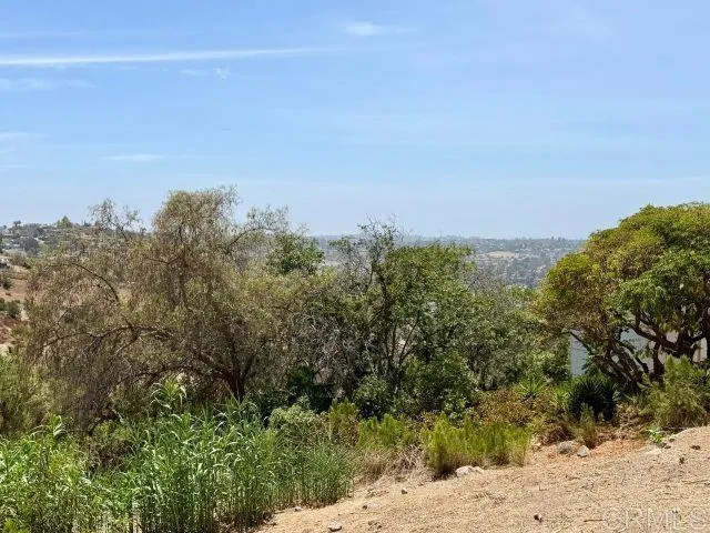 2610 Helix St., Spring Valley, California 91977