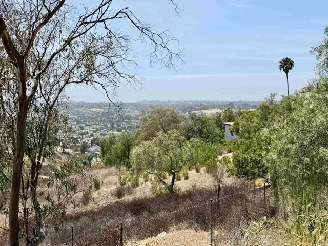 2610 Helix St., Spring Valley, California 91977