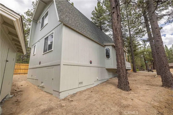 382 Canvasback, Big Bear Lake, California 92315