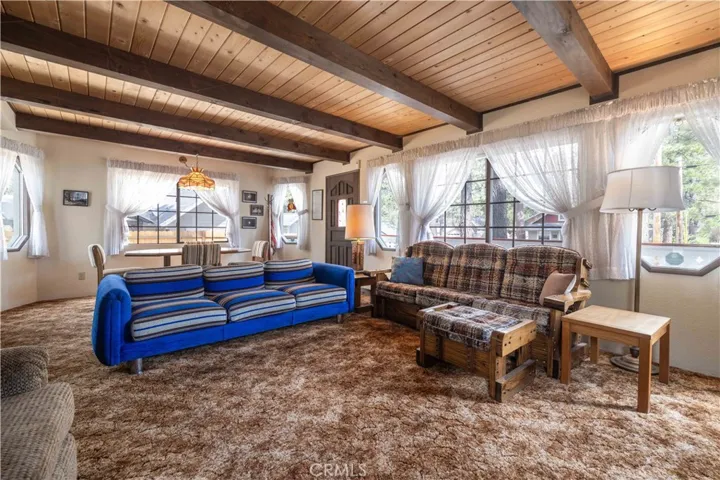 382 Canvasback, Big Bear Lake, California 92315