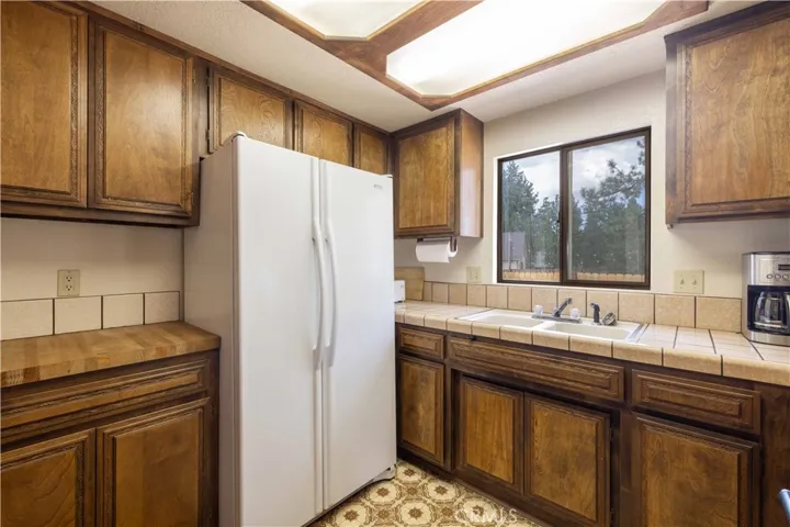 382 Canvasback, Big Bear Lake, California 92315