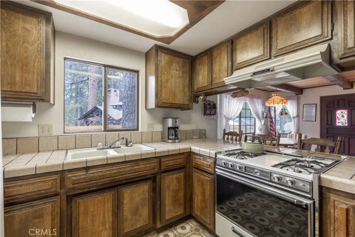 382 Canvasback, Big Bear Lake, California 92315