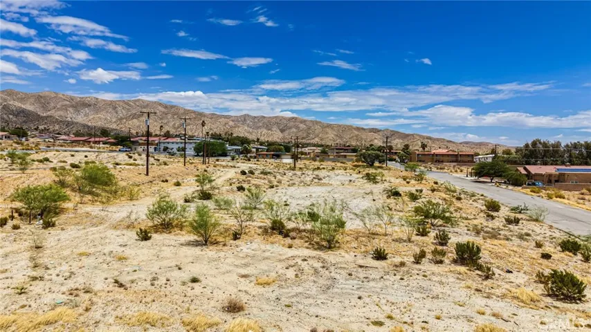 66659 6th Street, Desert Hot Springs, California 92240