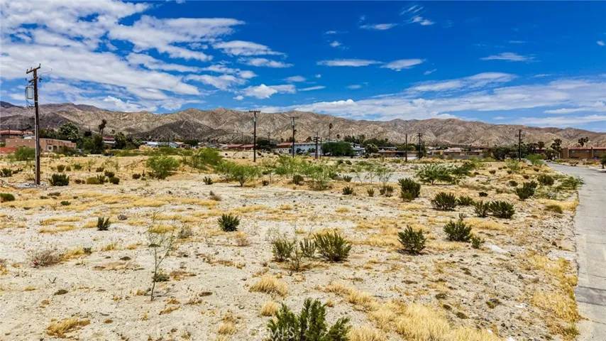 66659 6th Street, Desert Hot Springs, California 92240