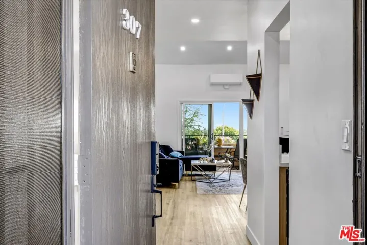 26251 Vermont Avenue 307, Los Angeles, California 90710