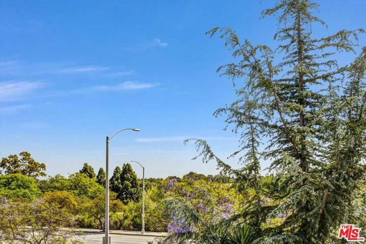 26251 Vermont Avenue 307, Los Angeles, California 90710