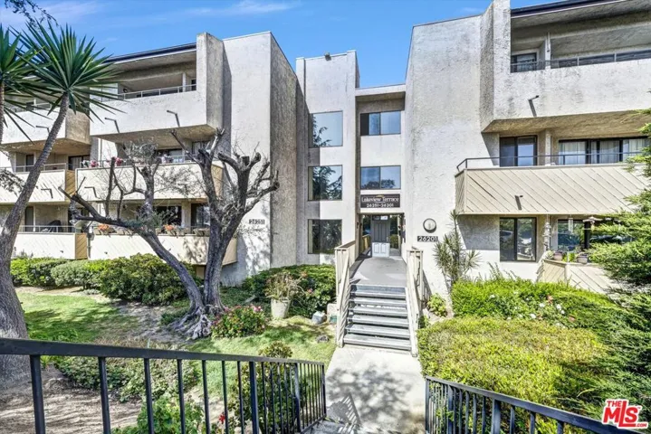 26251 Vermont Avenue 307, Los Angeles, California 90710