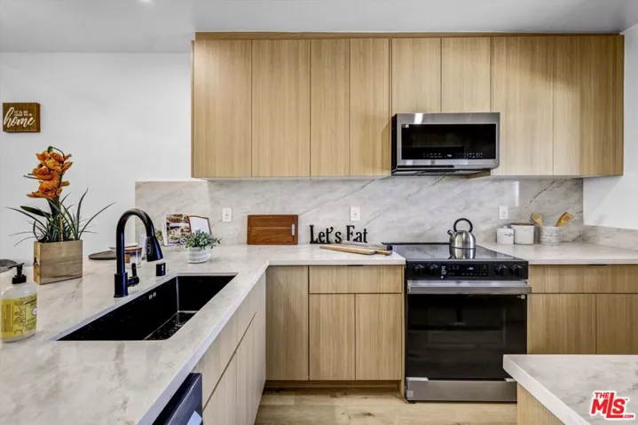 26251 Vermont Avenue 307, Los Angeles, California 90710