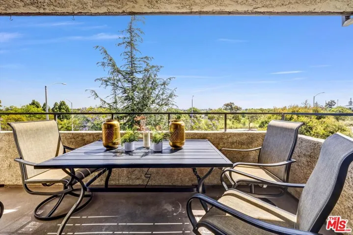26251 Vermont Avenue 307, Los Angeles, California 90710