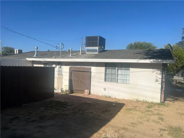 38657 Lilacview, Palmdale, California 93550