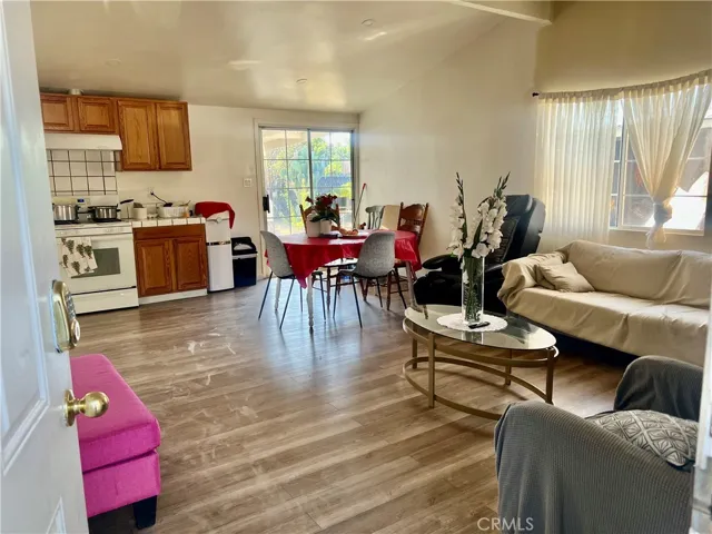 38657 Lilacview, Palmdale, California 93550
