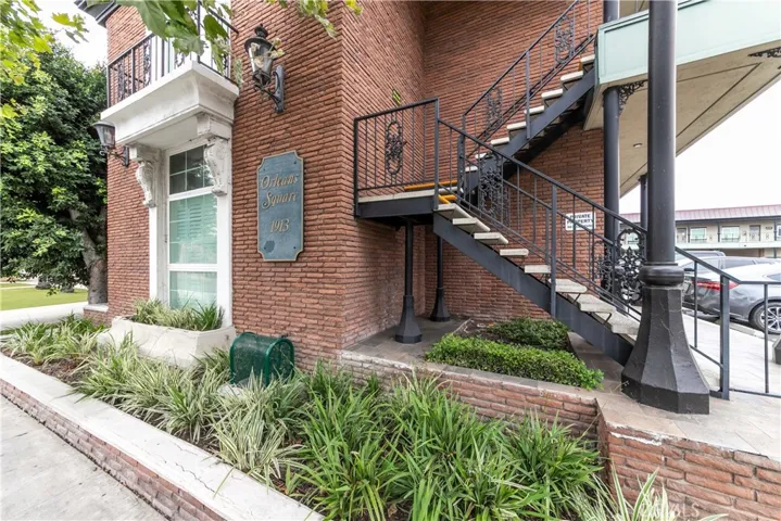 1913 E 17th Street 205/206, Santa Ana, California 92705