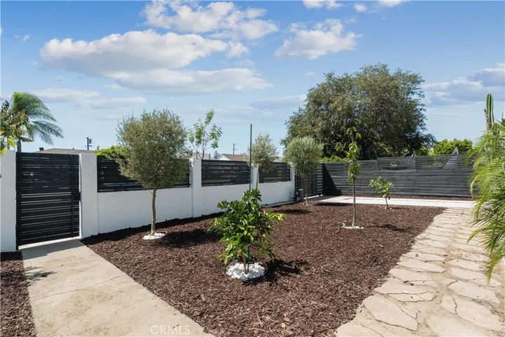 7408 Farmdale Ave, North Hollywood, California 91605