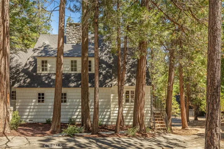 144 C Lane, Lake Arrowhead, California 92352