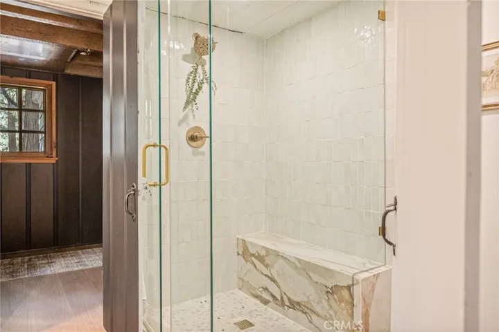 144 C Lane, Lake Arrowhead, California 92352