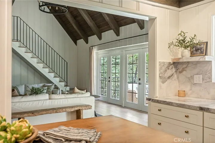 144 C Lane, Lake Arrowhead, California 92352