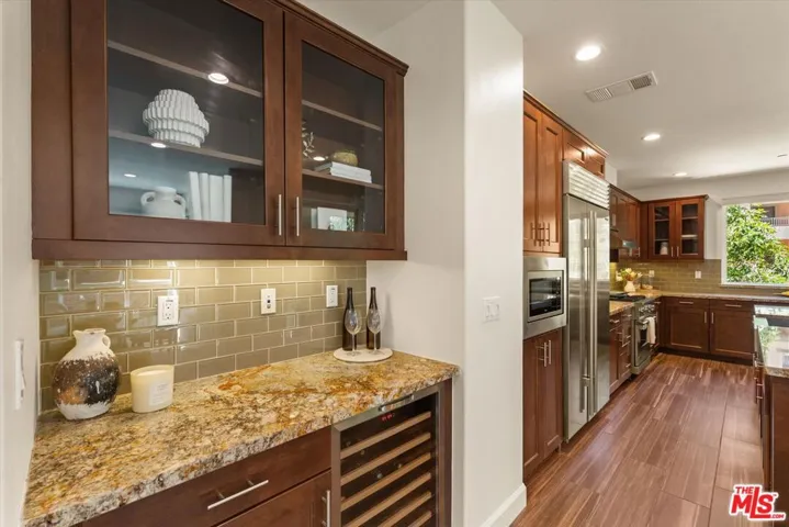 12883 Runway Road 1, Playa Vista, California 90094