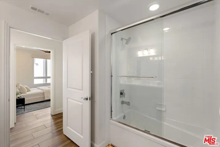 12883 Runway Road 1, Playa Vista, California 90094