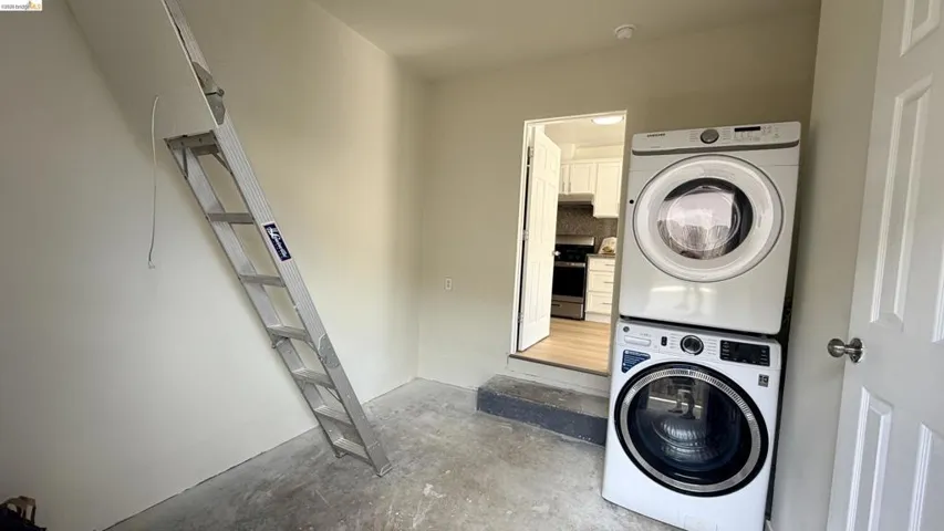 954 Folsom Ave, Hayward, California 94544