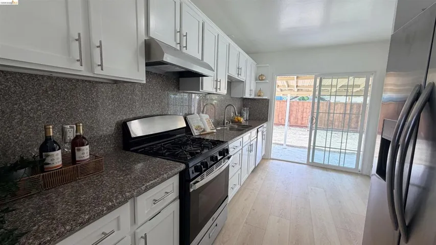 954 Folsom Ave, Hayward, California 94544
