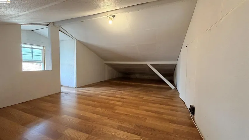 954 Folsom Ave, Hayward, California 94544