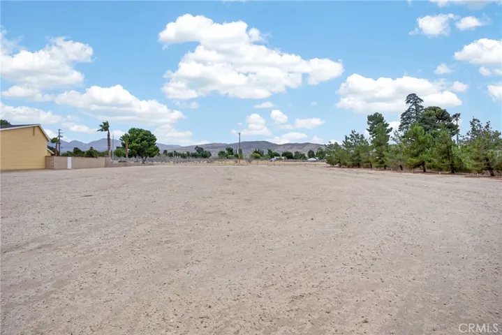 7525 E Avenue U, Littlerock, California 93543