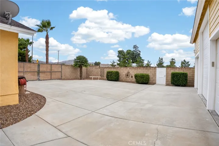 7525 E Avenue U, Littlerock, California 93543