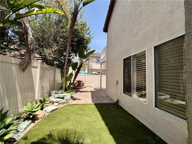 7147 Tanager Drive, Carlsbad, California 92011
