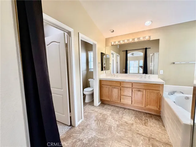 7147 Tanager Drive, Carlsbad, California 92011