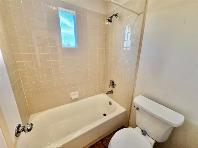 7147 Tanager Drive, Carlsbad, California 92011