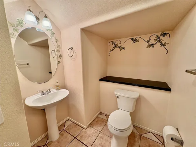 7147 Tanager Drive, Carlsbad, California 92011