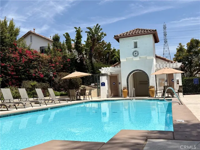 7147 Tanager Drive, Carlsbad, California 92011
