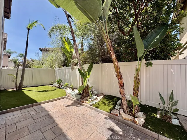 7147 Tanager Drive, Carlsbad, California 92011