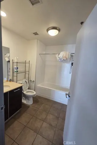645 9th 632, Los Angeles, California 90015