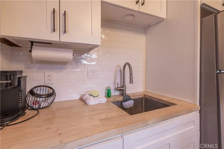 42855 Willow Avenue, Big Bear, California 92315